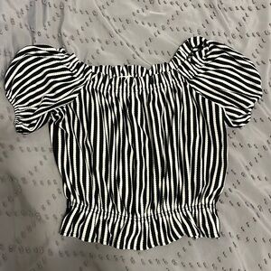 Black and white H&M striped shirt